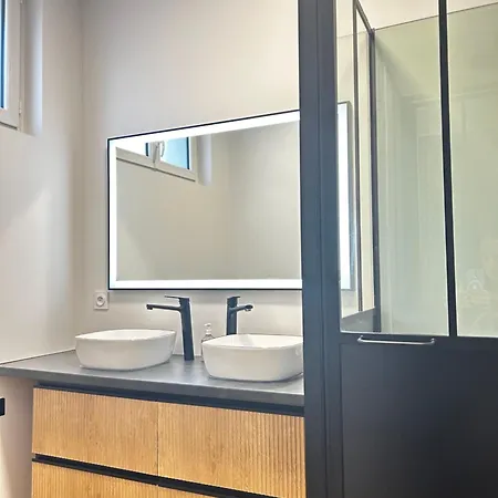 Appartement Le Paisiblement Votre 3 Ch, Terrasse, Clim, Park