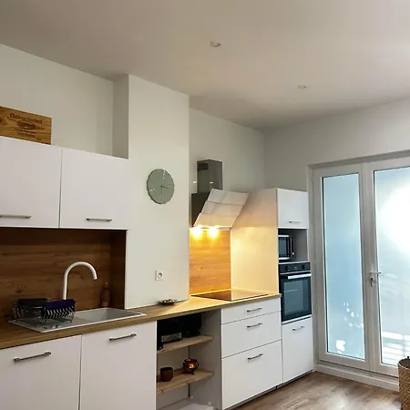 Le Paisiblement Votre 3 Ch, Terrasse, Clim, Park דירה מונטובן